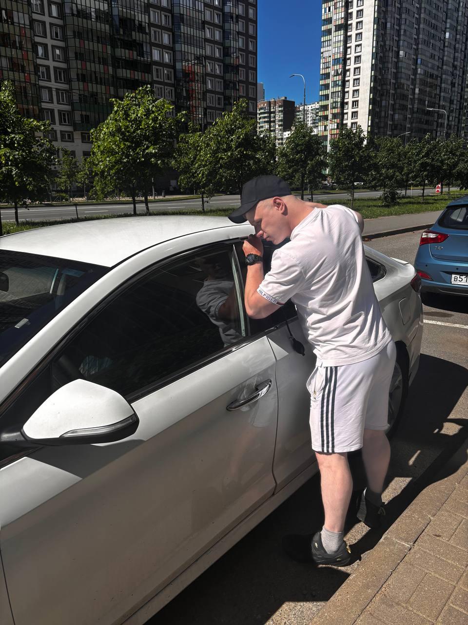 Вскрытие автомобиля без повреждений в Мга